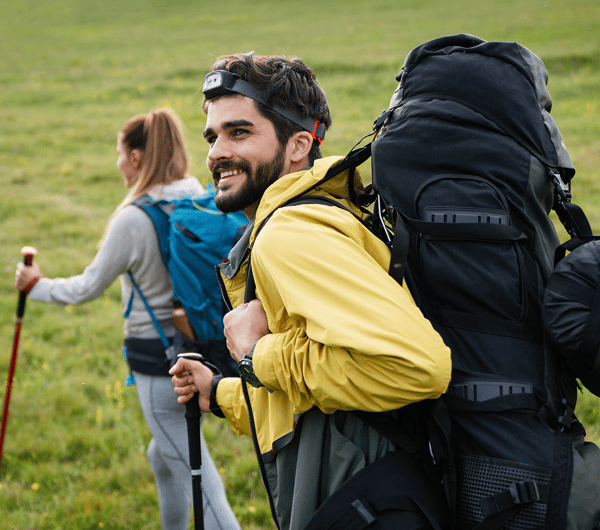 ThermaCare_Reisekampagne_Art_Des_Urlaubes_Backpacking