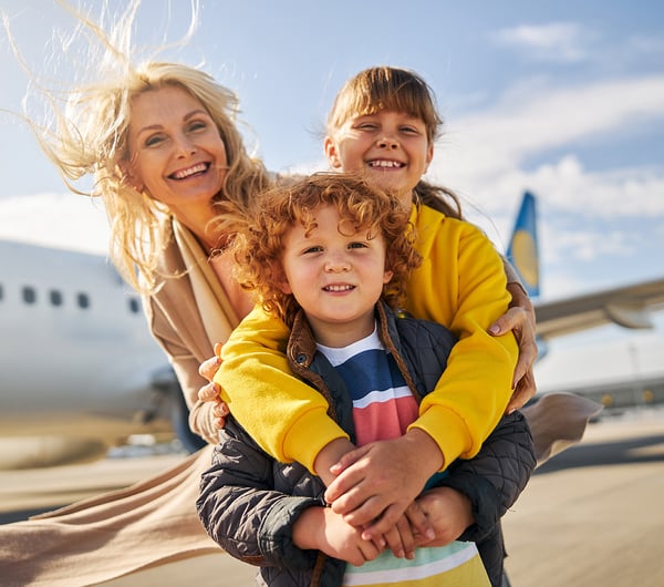 ThermaCare_Reisekampagne_Verkehrsmittel_Flugzeug